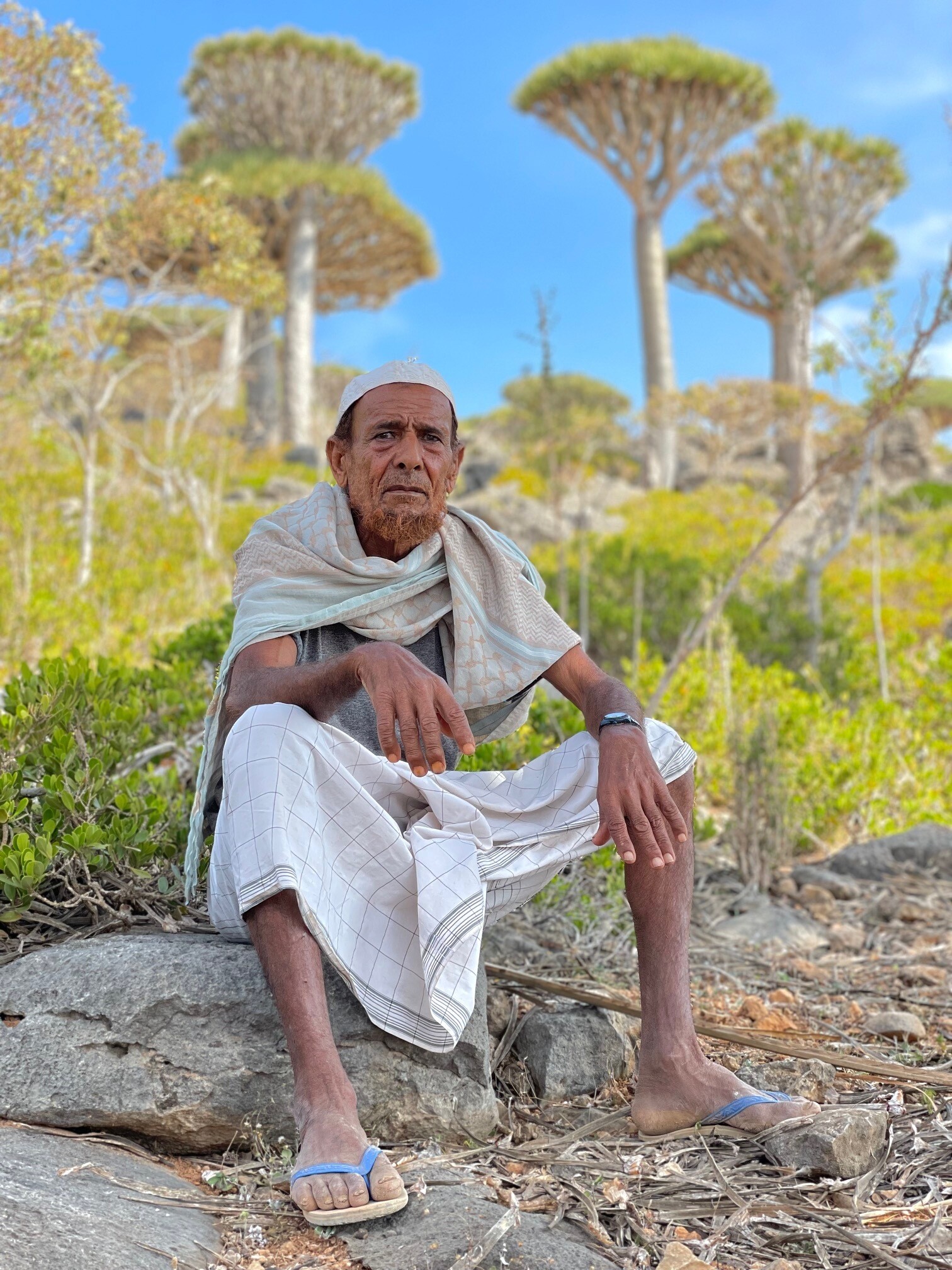 Persona en la isla de Socrota