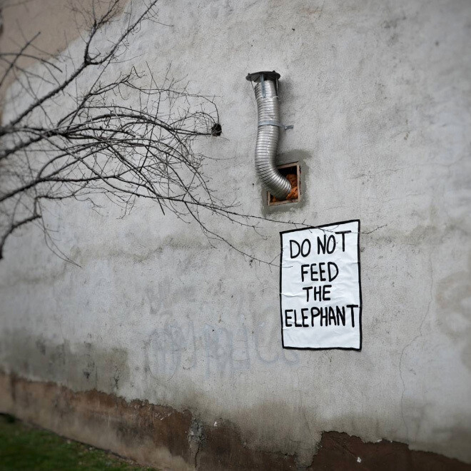 oakoak arte urbano street art intervenciones urbanas humor 1