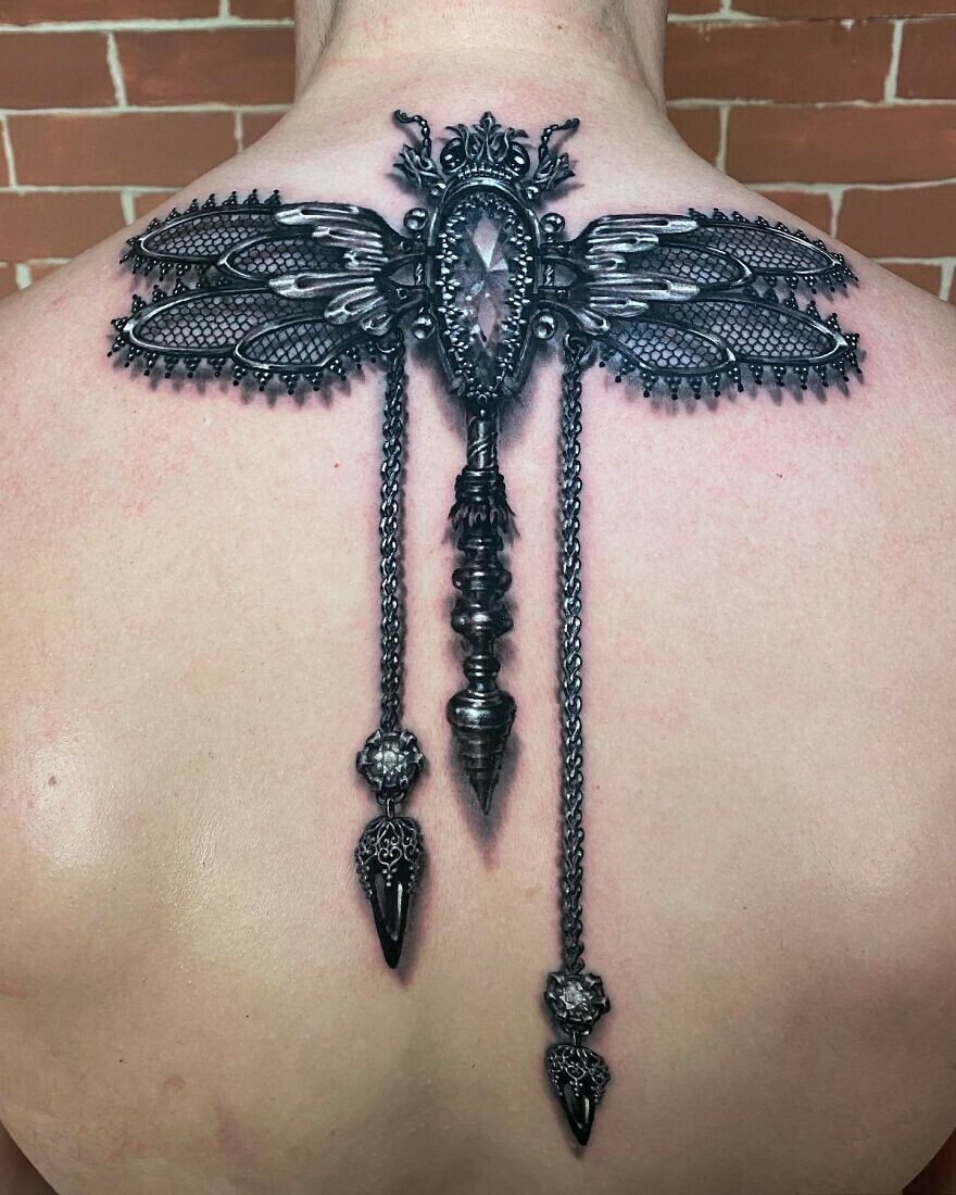 ryan ashley tatuaje joyeria realismo 3