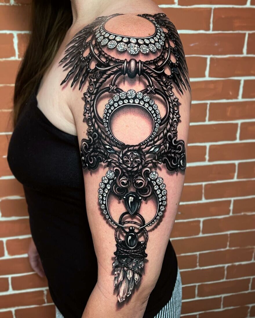 ryan ashley tatuaje joyeria realismo 5