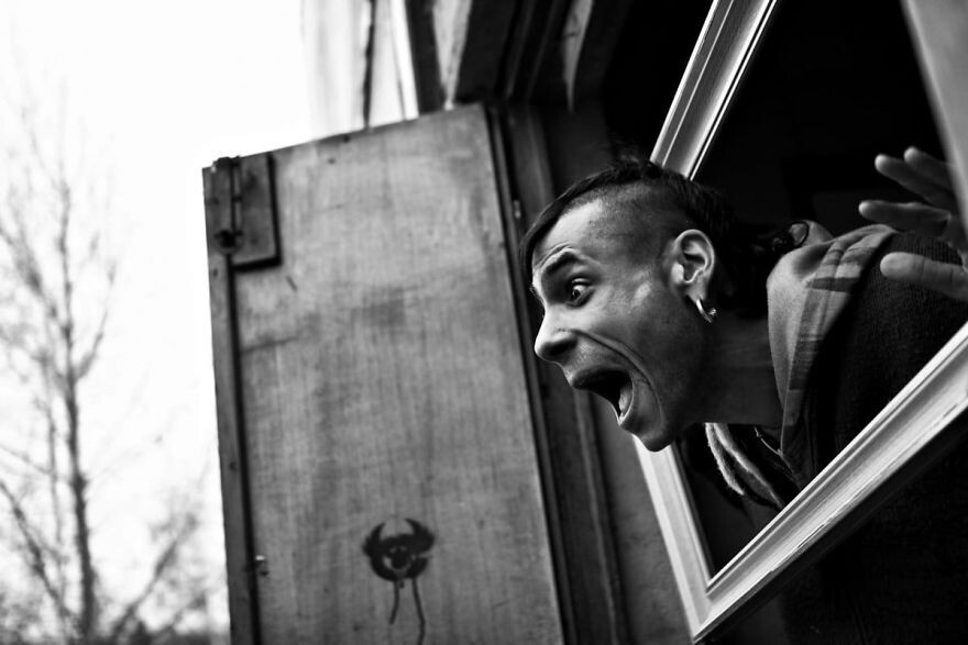 david tesinsky sociedad adiccion fotografia callejera blanco y negro 2