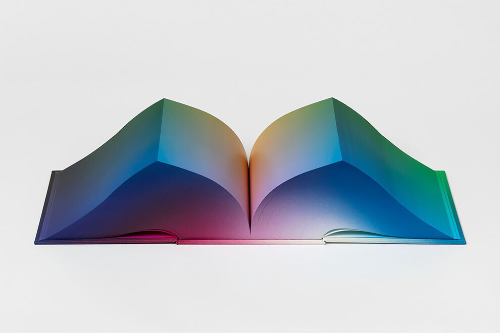 tauba auerbach libro colores curioso 2
