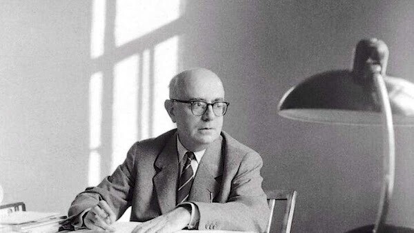 theodor adorno origen estupidez estimulante pensamiento filosofia 3