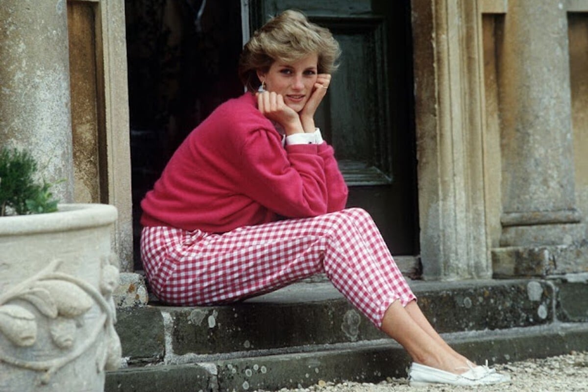 25 fotografías de Lady Di en la intimidad de palacio que nos recuerdan los 25 años de su ausencia