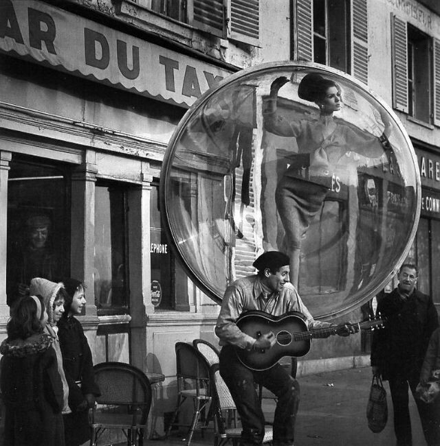 melvin sokolsky serie fotografia burbuja moda mujer flotar 11