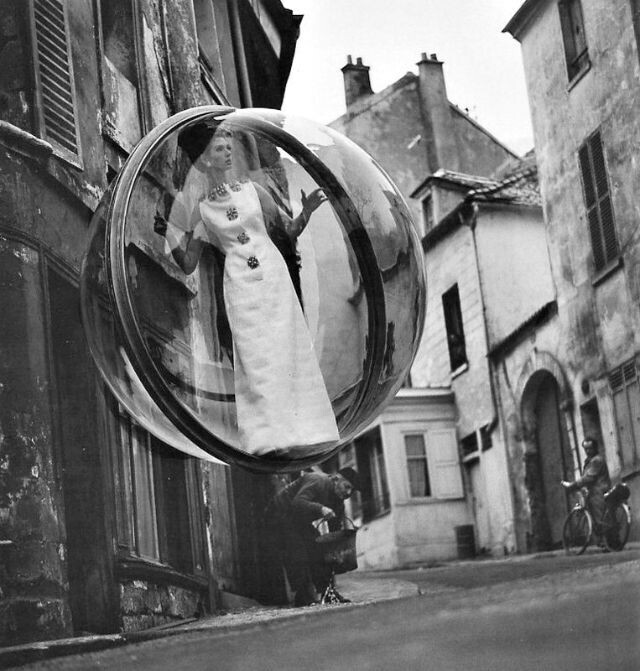 melvin sokolsky serie fotografia burbuja moda mujer flotar 9