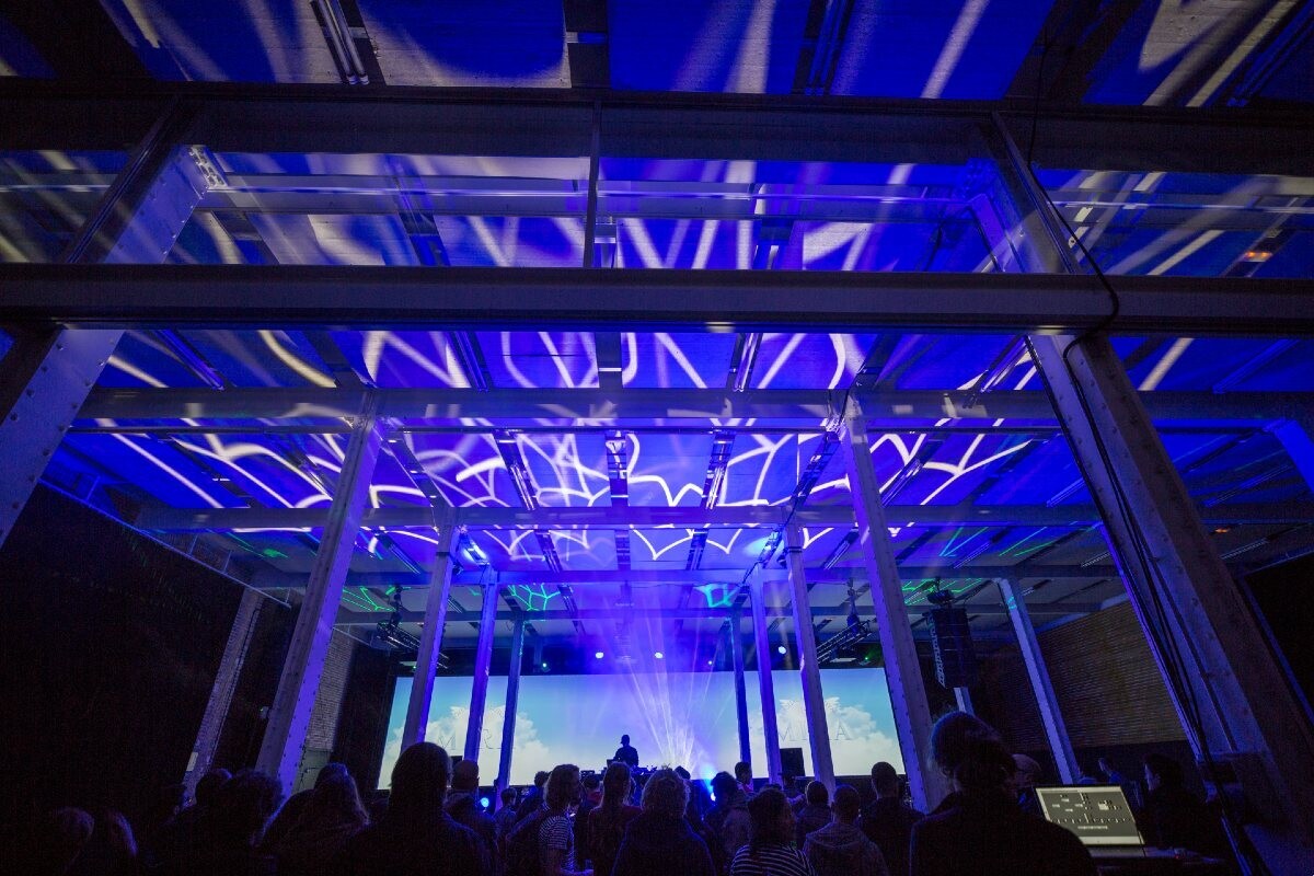 mira 2022 festival cultura artes digitales musica electronica barcelona montjuic 3
