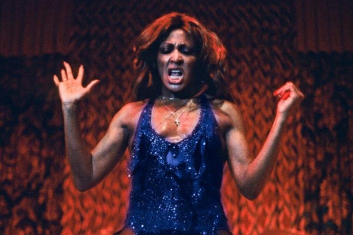 Veinte fotografías que nos muestran la energía pura de Tina Turner sobre el escenario