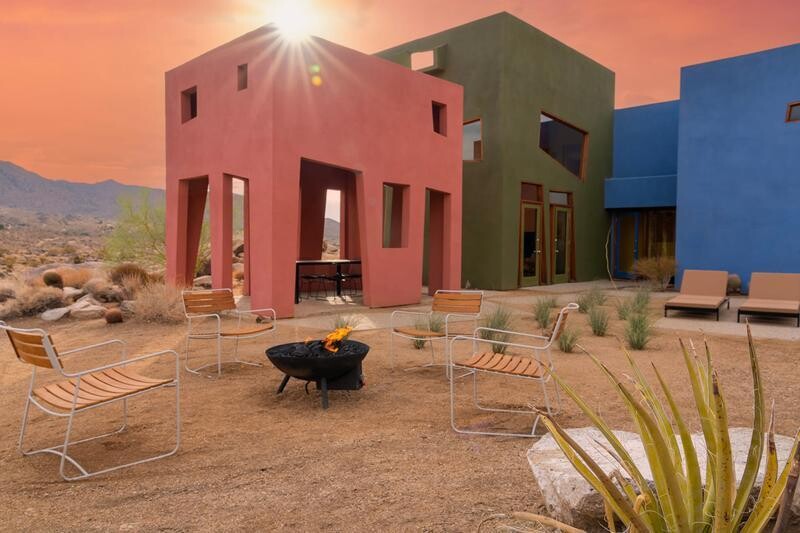 josh schweitzer monument house casas colores desierto joshua tree california abiertas publico arquitectura 5