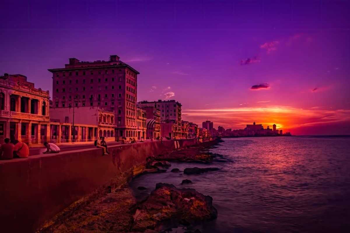 vanishing sun 2019 copyright michael chinnici vanishing cuba 2000