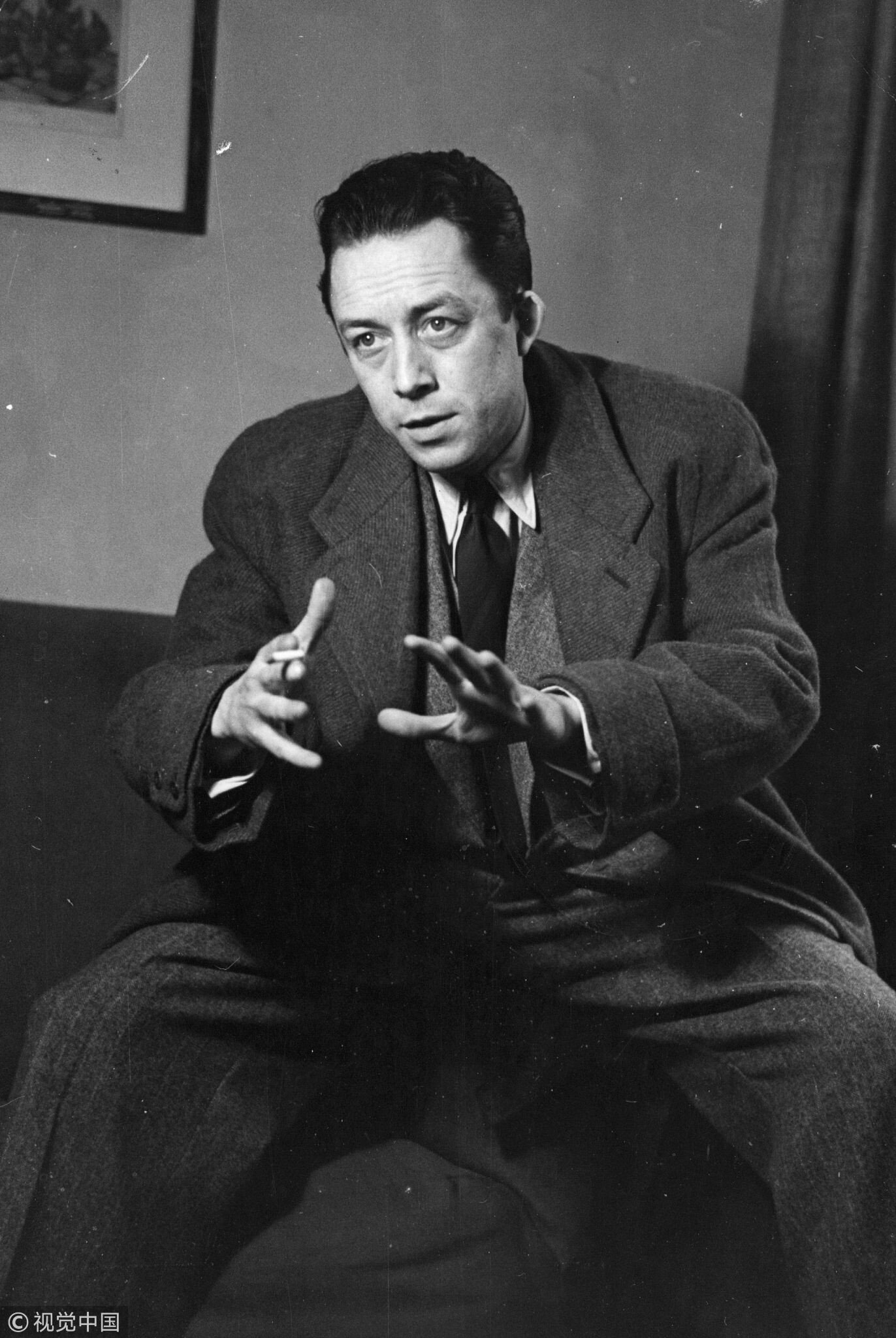 albert camus sociedad filosofia ensayo 4