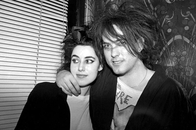 ‘Lovesong’, el regalo de bodas de Robert Smith en The Cure para Mary