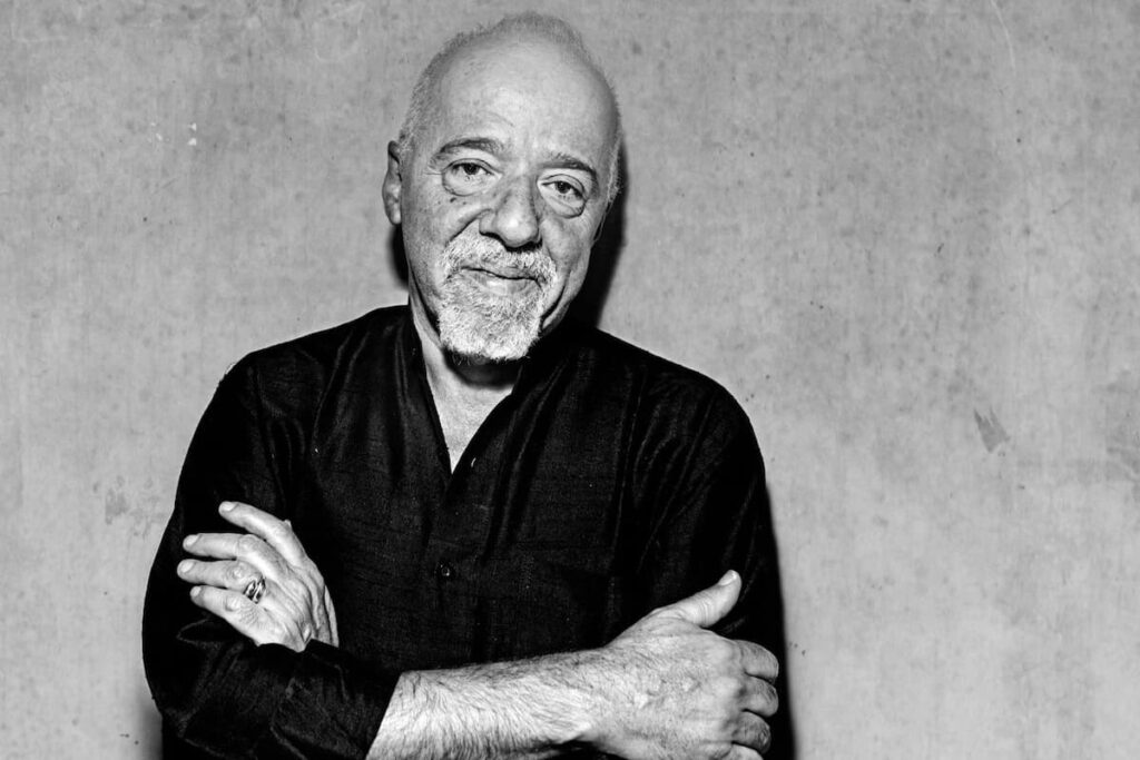 Retrato de Paulo Coelho.