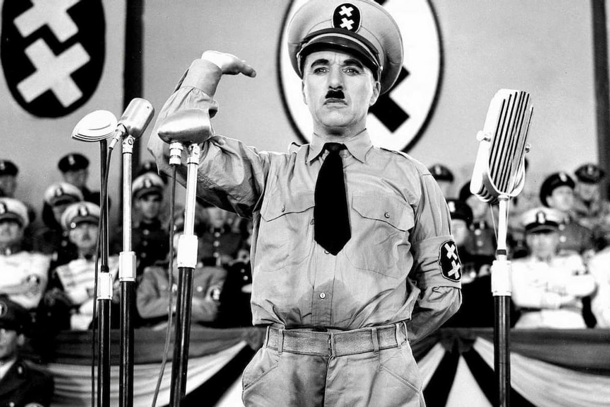 "El odio pasará y caerán los dictadores": el discurso de Chaplin en "El gran dictador"