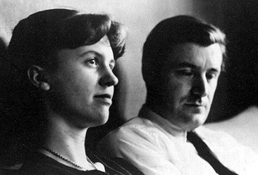 Sylvia con Ted Hughes.