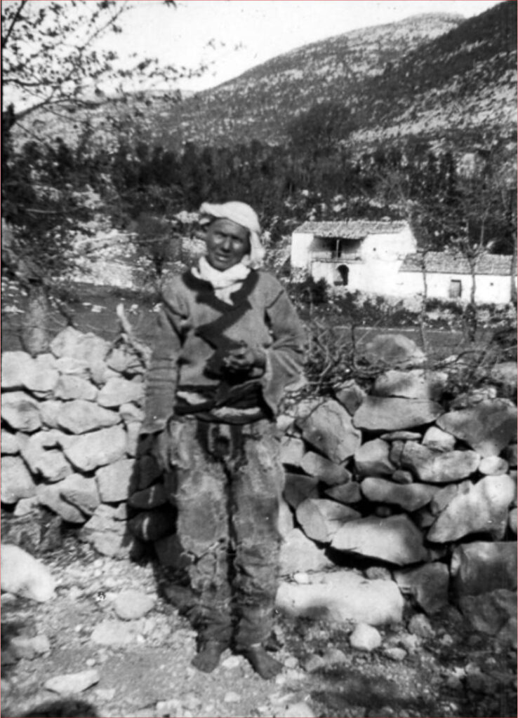 Virgen jurada fotografiada por Edith Durham en 1908