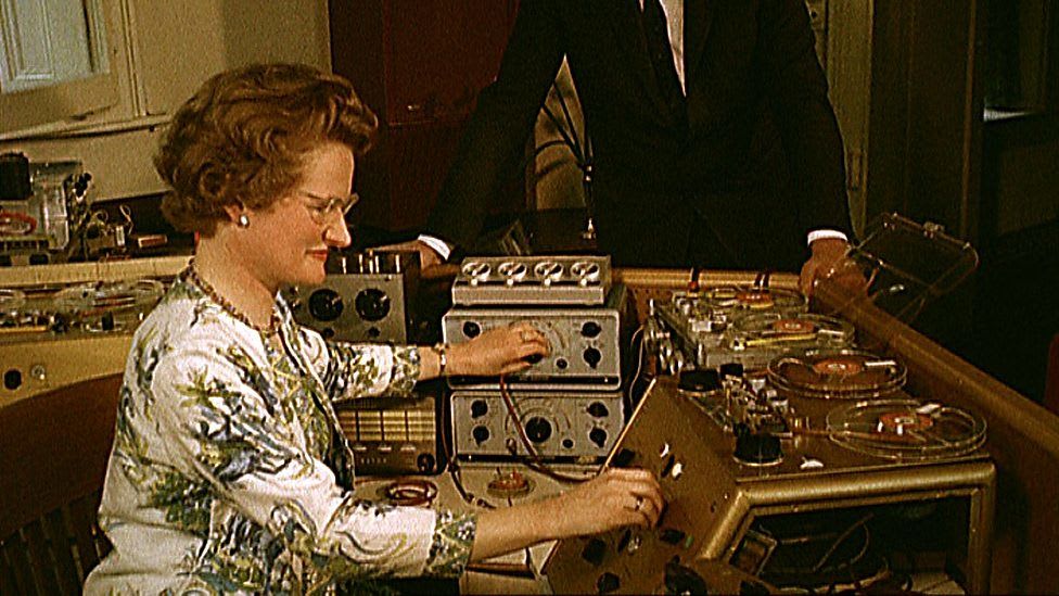 Daphne Ora. Pionera de la música electrónica.