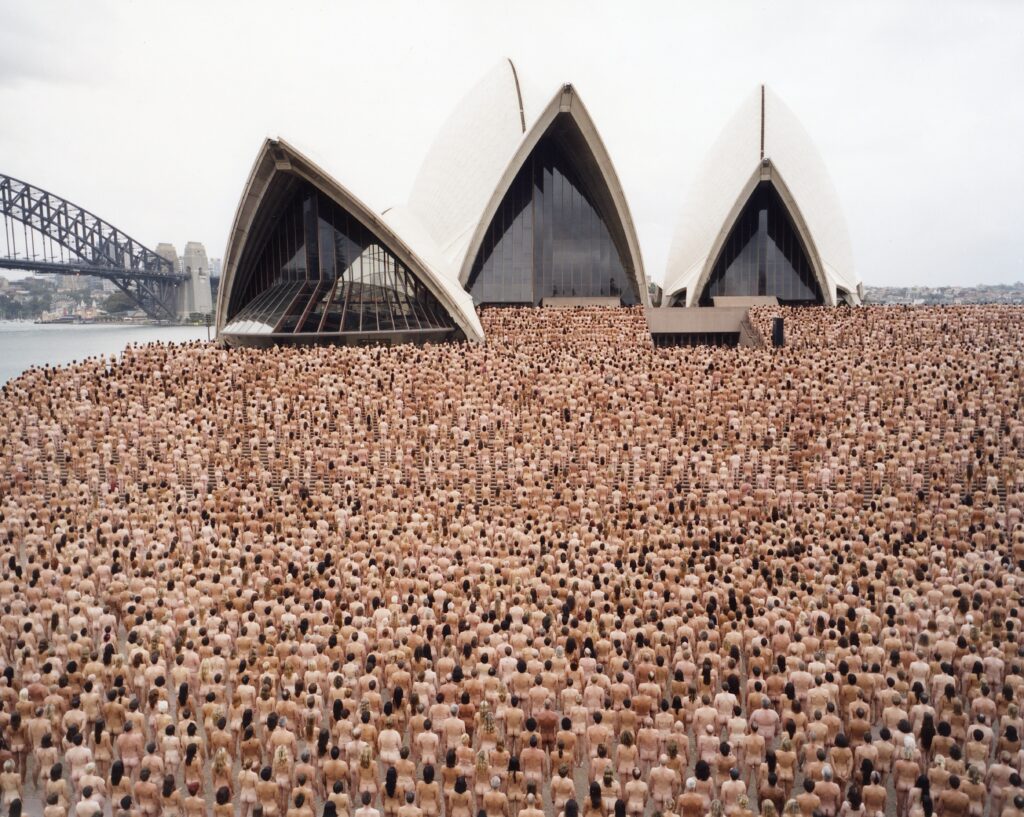 Obra de Spencer Tunick. Sydney 3 (Opera House) 2010.