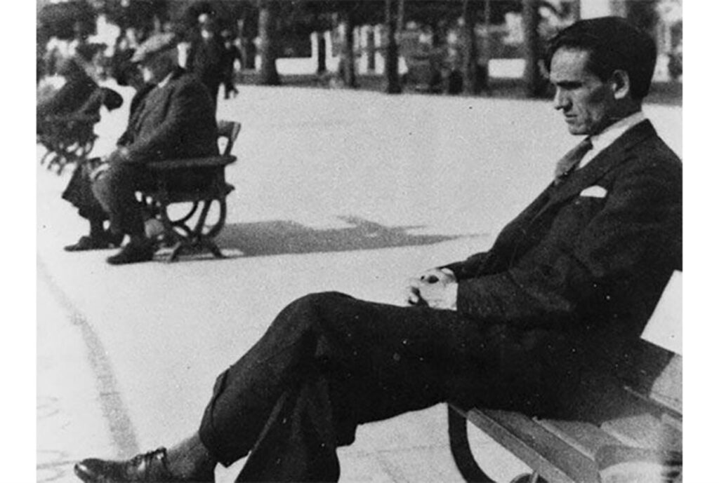 Fotografía de César Vallejo.
