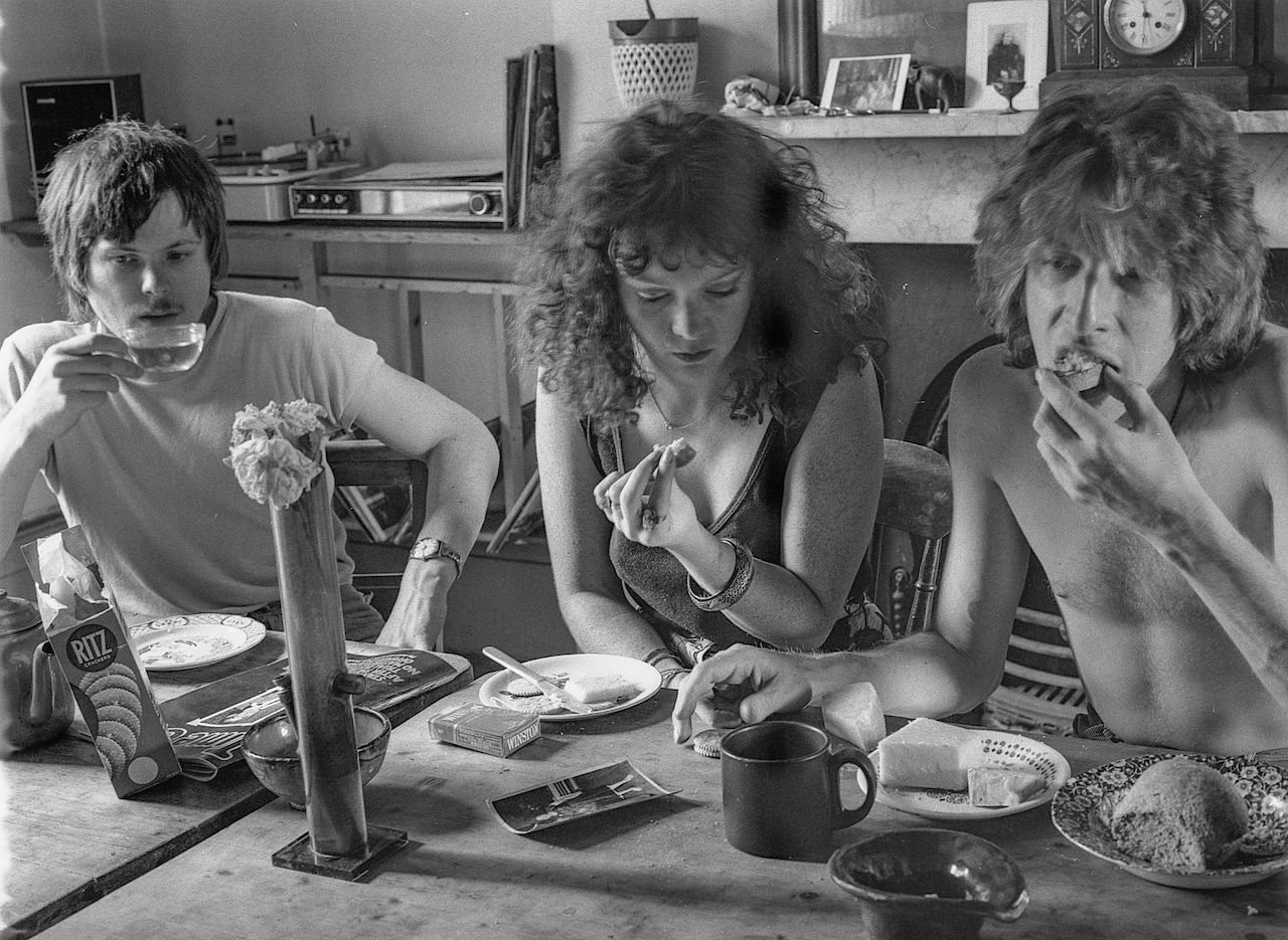 «Una historia de ocupas», la fotografía profundamente humana de Joyce Edwards